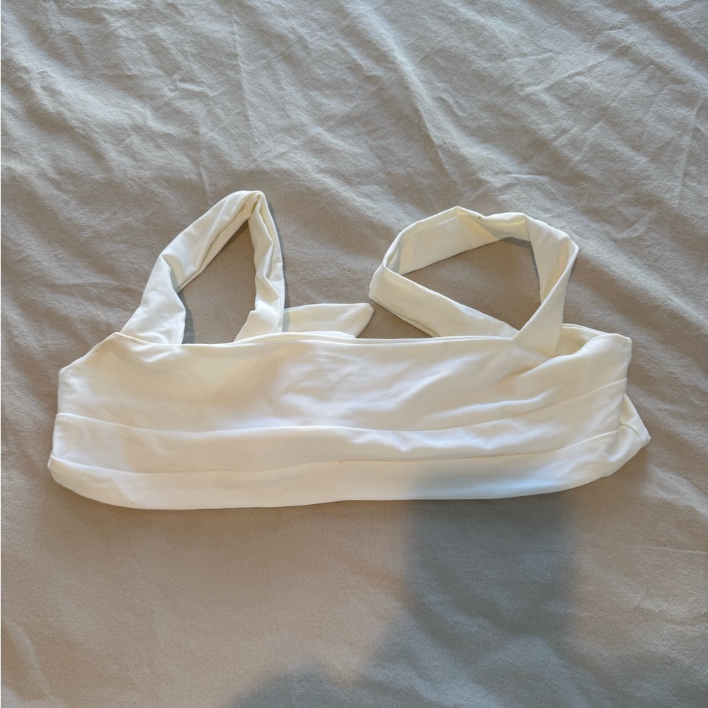 White Kaohs bikini top
